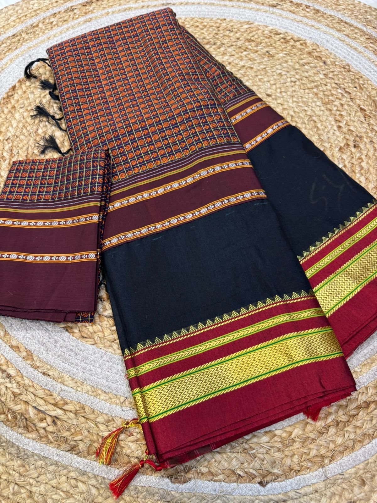 Vastraah Fashion